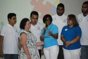 Proyecto Samy - Conferencia 2016 - Intervención Multidisciplinaria en el Espectro del Autismo